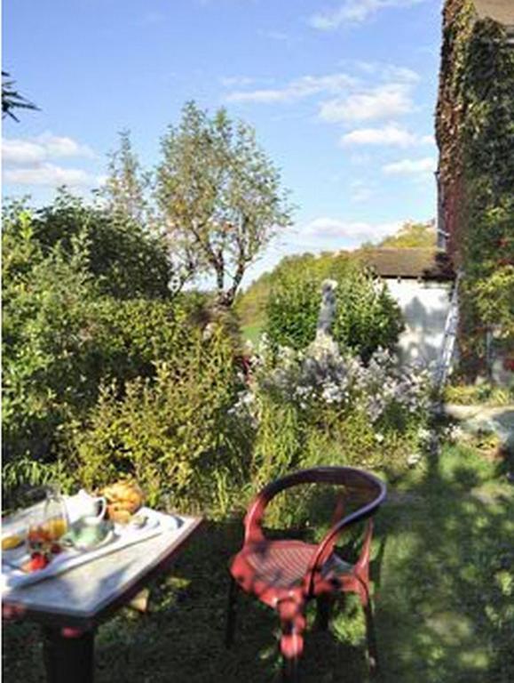 Le Compostelle Hotel Vézelay Екстериор снимка