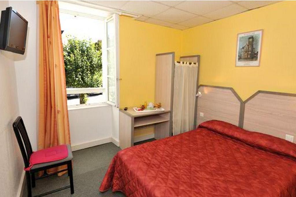 Le Compostelle Hotel Vézelay Стая снимка