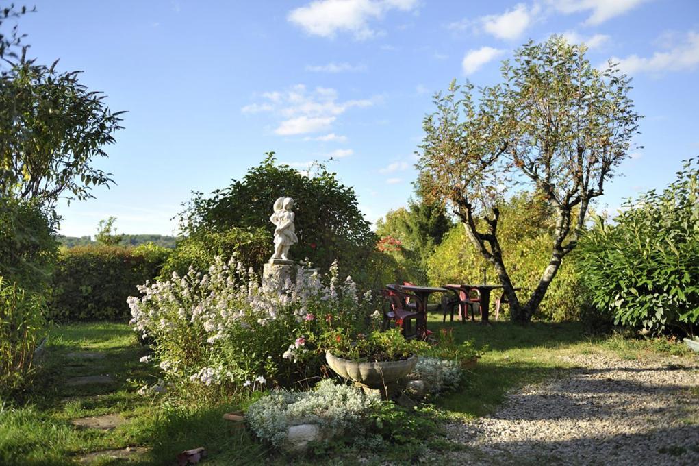Le Compostelle Hotel Vézelay Екстериор снимка